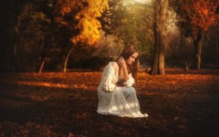 девушка в белом платье, осенний парк, деревья